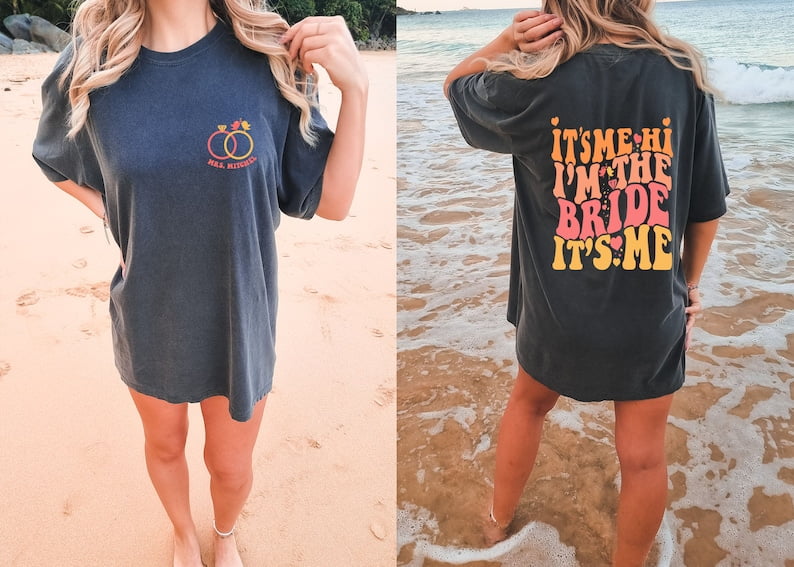 It's Me Hi I'm The Bride It's me Comfort Color shirts, Funny Bride shirts, Wedding shirts, Groovy Bride Shirt, Wavy Text shirt,2-SIDED SHIRT, Comfort Colors custom beautiful.