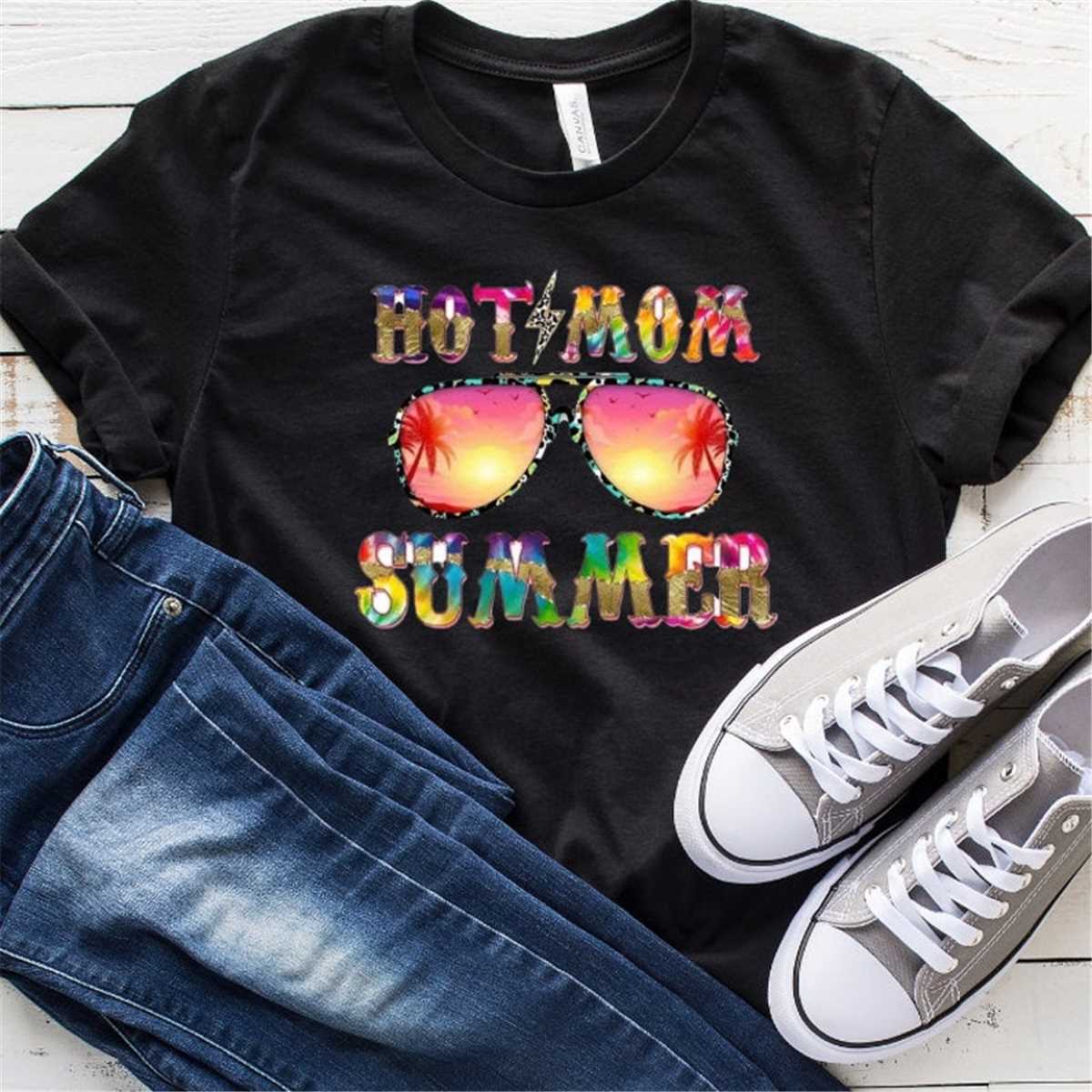Hot Mom Summer Tt-Shirt, Mom Shirt, Mama Shirt, Premium Shirt