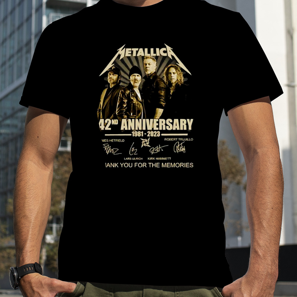 Metallica 42Nd Anniversary 1981 The Memories Signature Members For Fans T-Shirt, Premium Shirt